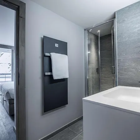 1550 - 6/7 Pers. Avec Wi-fi, Animaux Admis, Parking - Fr-1-631-202 Апартаменты *